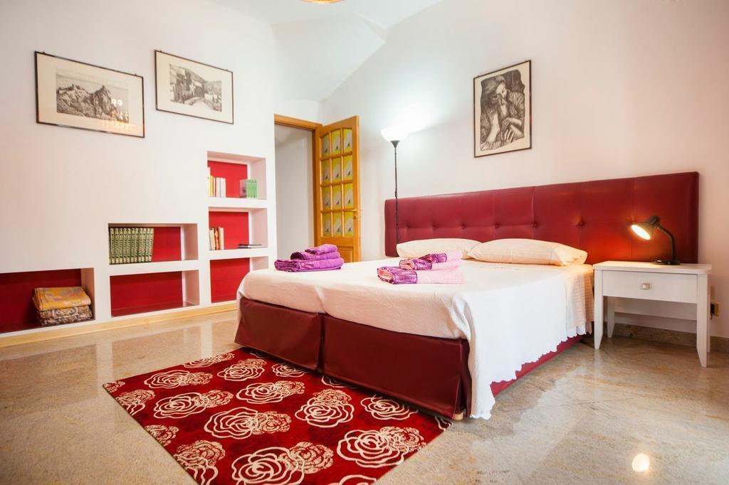 Bed and Breakfast Colapesce à Santa Teresa Di Riva Chambre photo